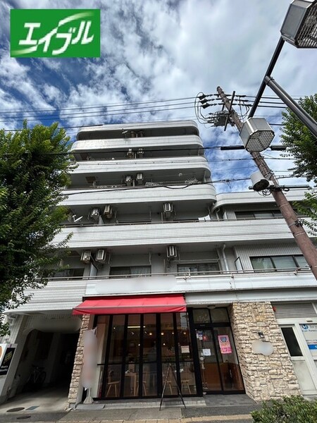 岩田ビル外観写真