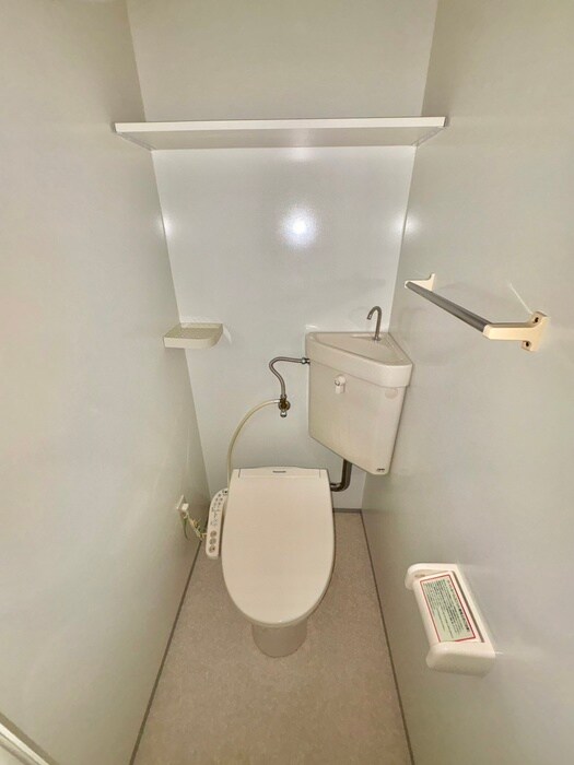 物件内観写真12　(トイレ)