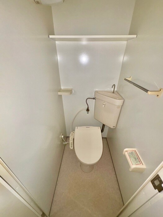 物件内観写真12　(トイレ)