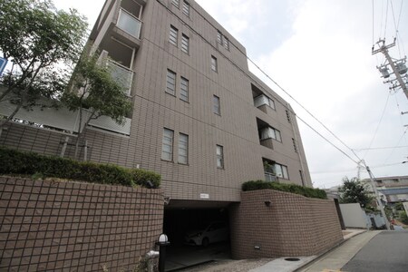 パルシオ月見坂(102)外観写真