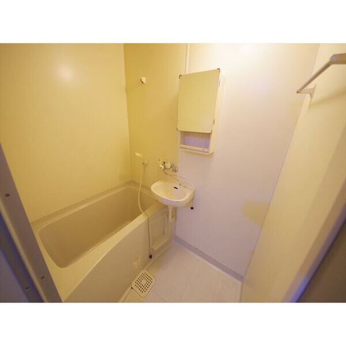 物件内観写真10　(バス／シャワールーム等)