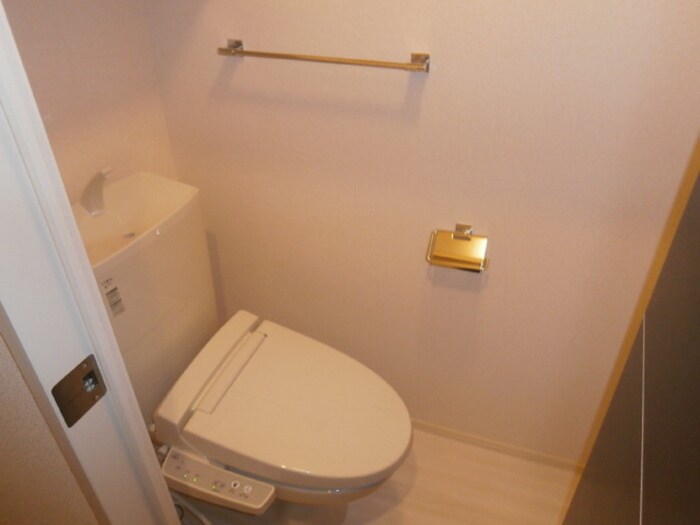 物件内観写真13　(トイレ)