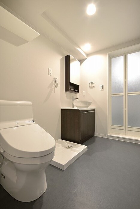 物件内観写真10　(トイレ)