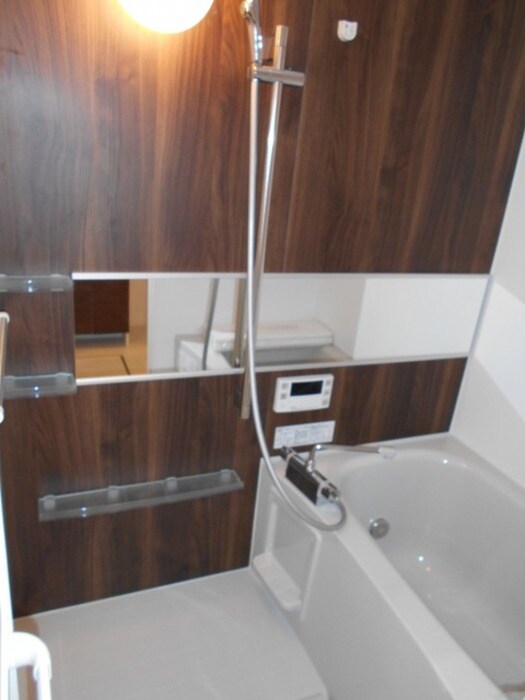 物件内観写真10　(バス／シャワールーム等)