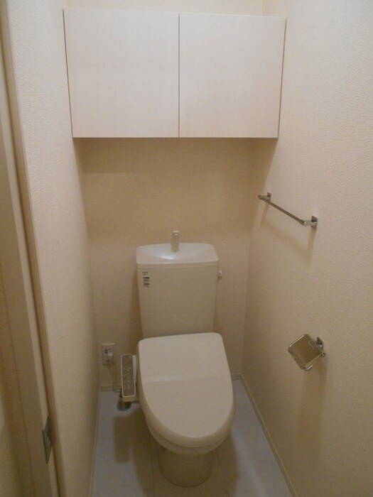 物件内観写真11　(トイレ)