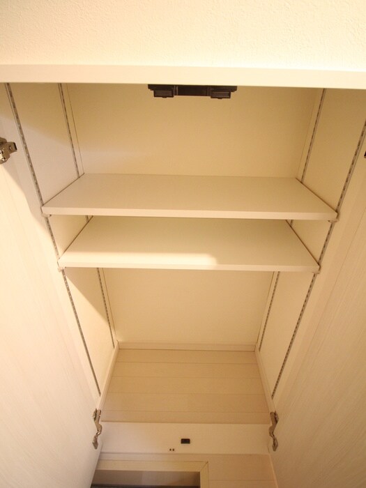 物件内観写真9　(収納)