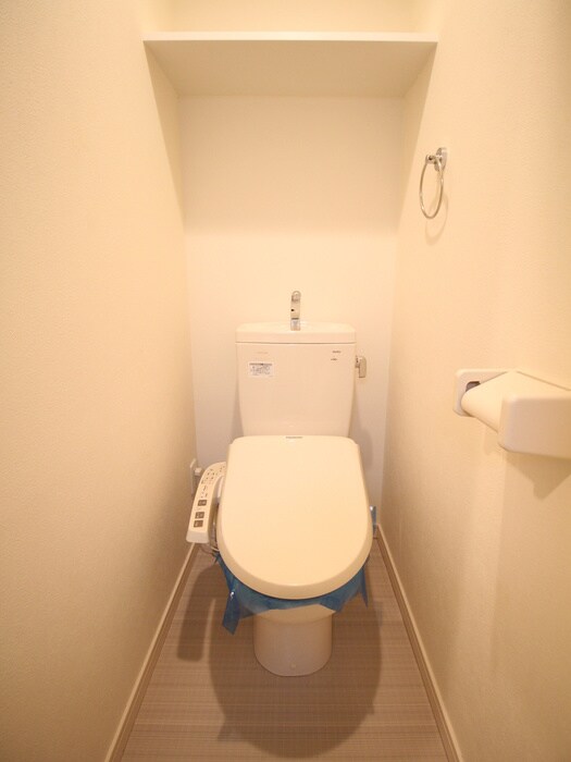 物件内観写真16　(トイレ)