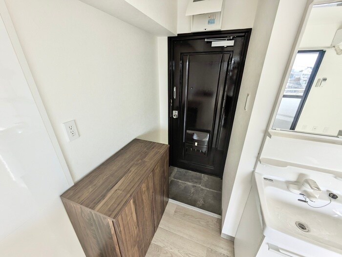 物件内観写真18　(廊下)