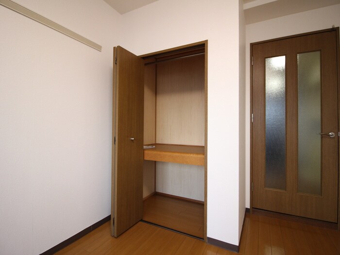 物件内観写真8　(収納)