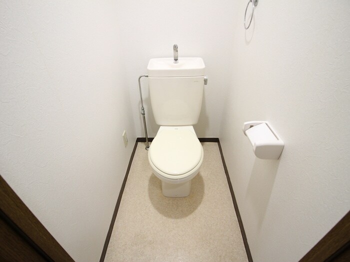 物件内観写真14　(トイレ)