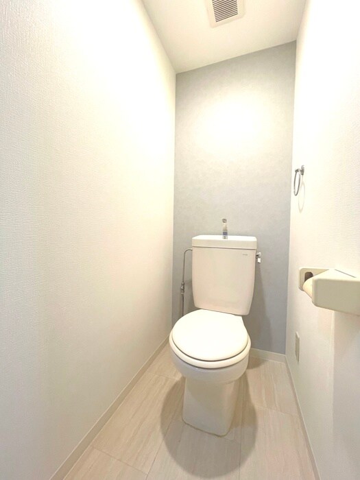 物件内観写真14　(トイレ)