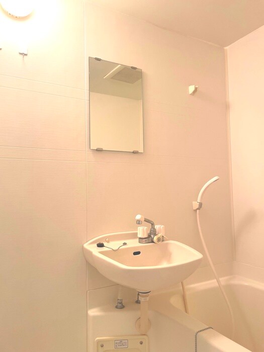 物件内観写真18　(洗面)