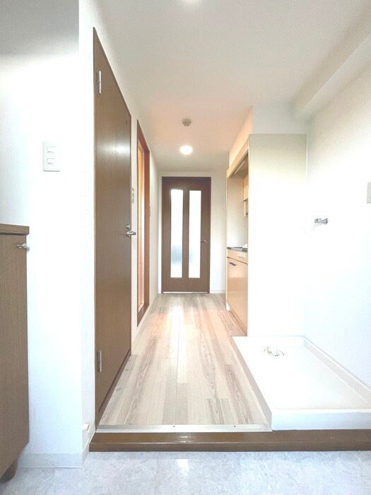 物件内観写真21　(玄関)