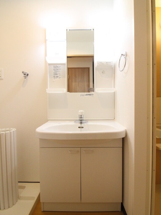 物件内観写真13　(洗面)