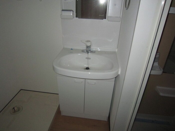 物件内観写真15　(洗面)