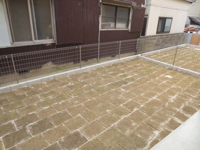 物件内観写真16　(ベランダ・バルコニー)