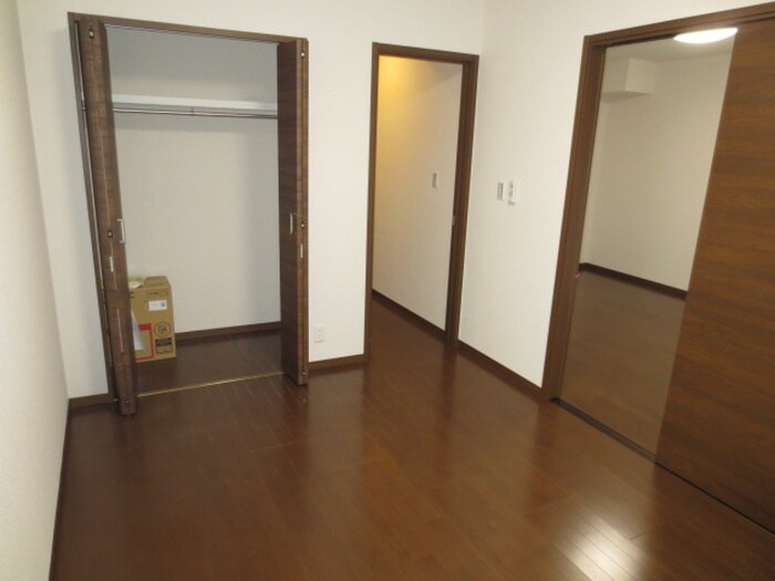 物件内観写真18　(居室)