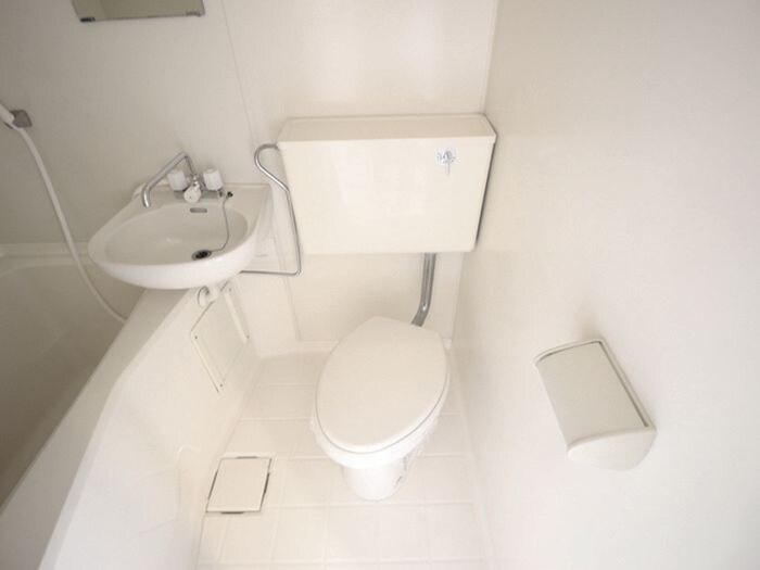 物件内観写真12　(トイレ)