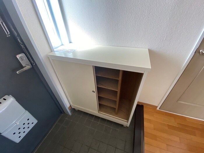 物件内観写真8　(靴箱)