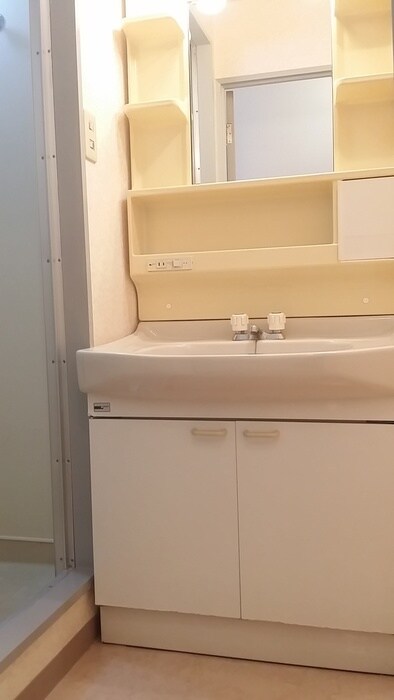 物件内観写真10　(洗面)