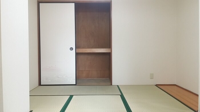 物件内観写真16　(内観写真)