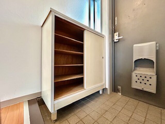 物件内観写真17　(靴箱)