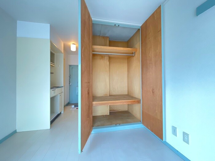 物件内観写真10　(収納)