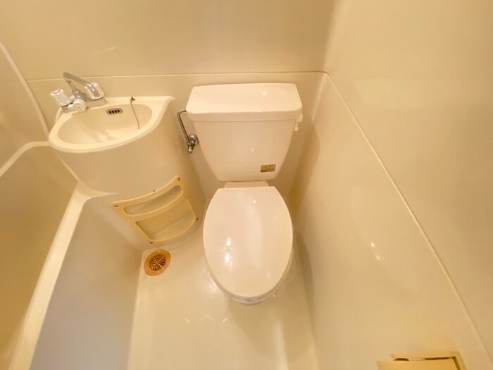 物件内観写真11　(トイレ)