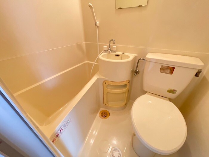 物件内観写真12　(バス／シャワールーム等)