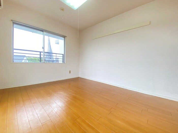 物件内観写真20　(居室)