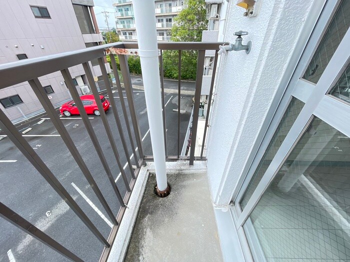 物件内観写真22　(洗濯機置場)