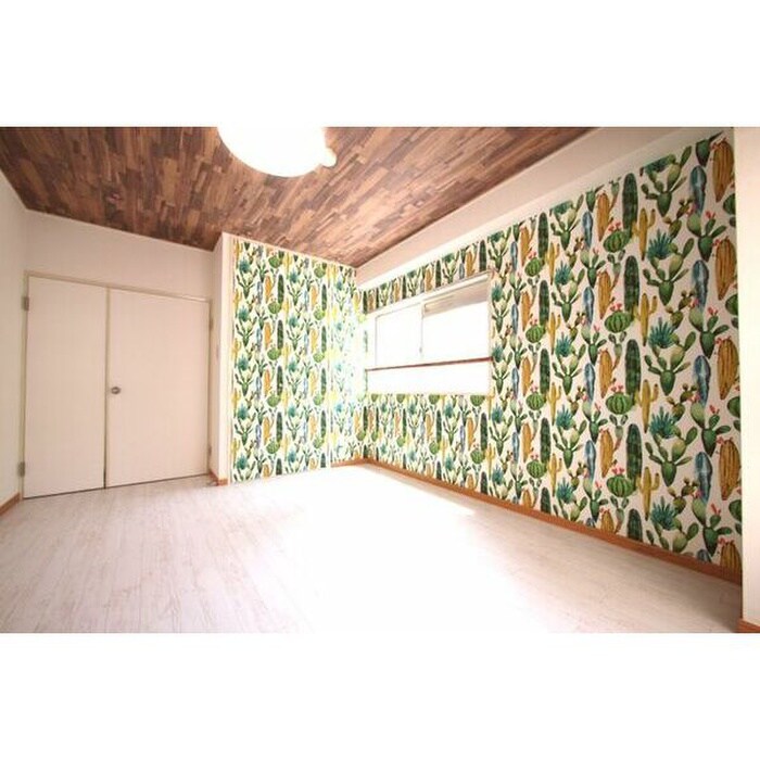 物件内観写真4　(居室)