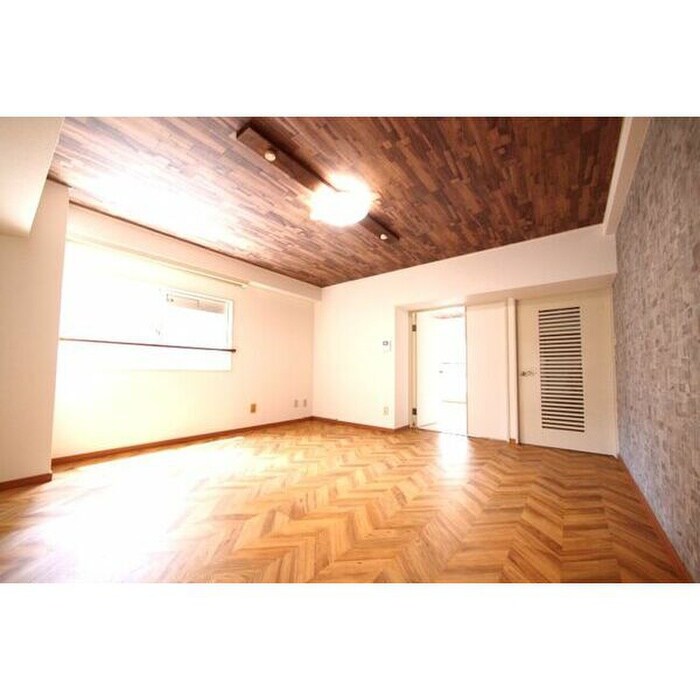 物件内観写真5　(居室)