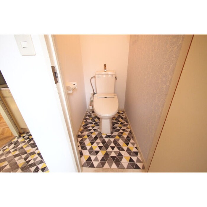 物件内観写真7　(トイレ)