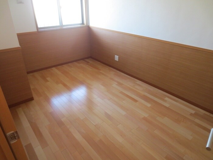 物件内観写真6　(居室)