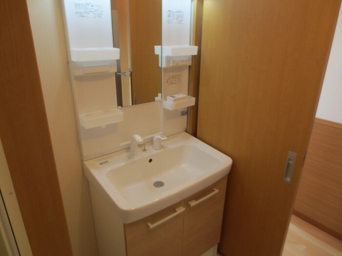 物件内観写真6　(洗面)