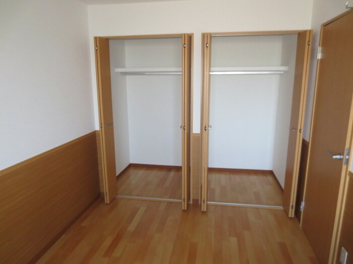 物件内観写真10　(収納)