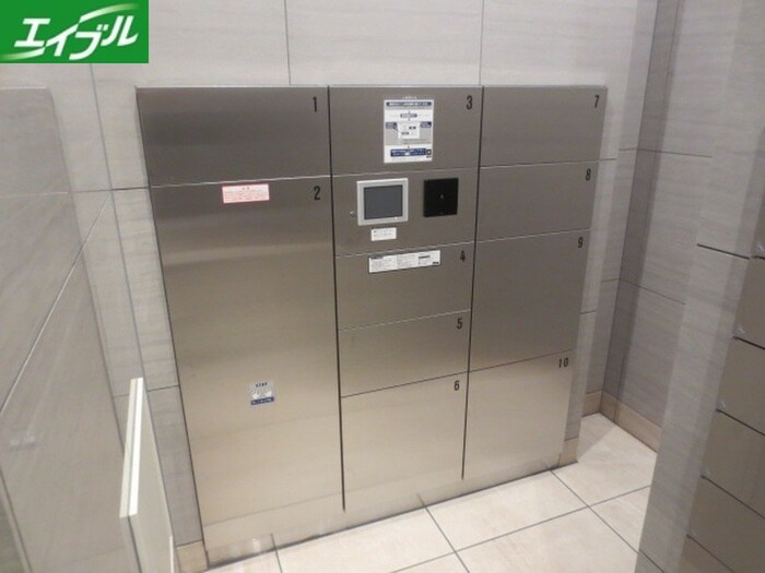 物件外観写真6　(建物設備)