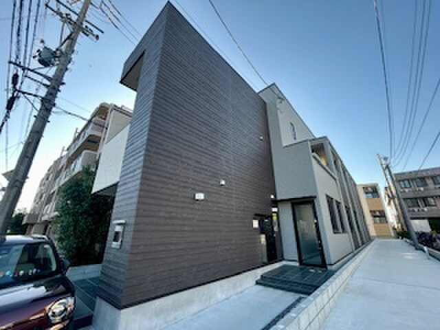 物件外観写真1　(外観写真)