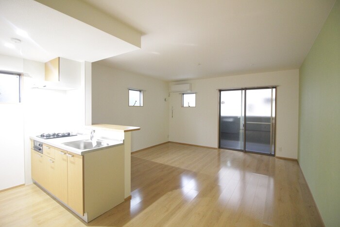 物件内観写真7　(居室)