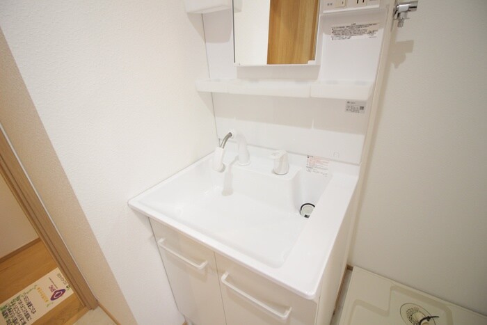 物件内観写真13　(洗面)