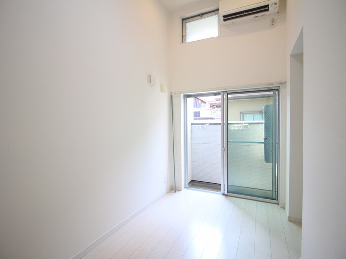 物件内観写真5　(居室)