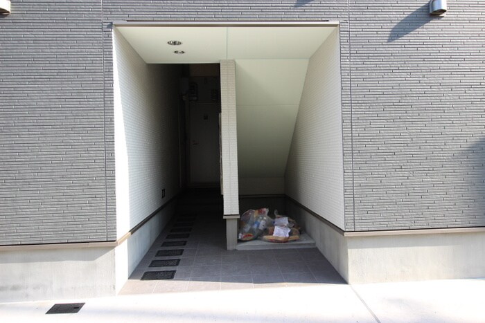 物件外観写真3　(その他)