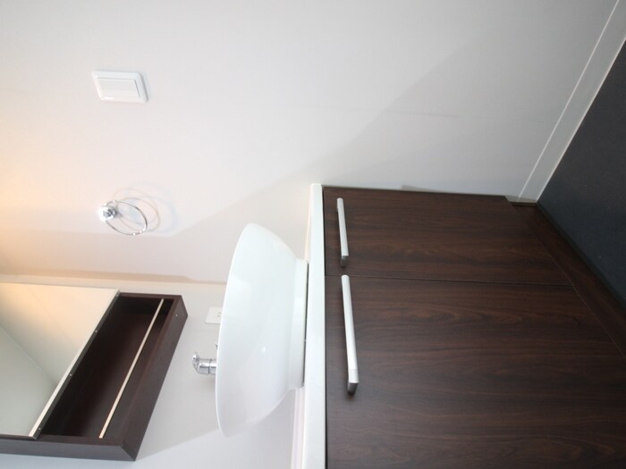 物件内観写真10　(洗面)