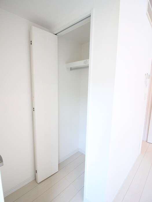 物件内観写真11　(収納)