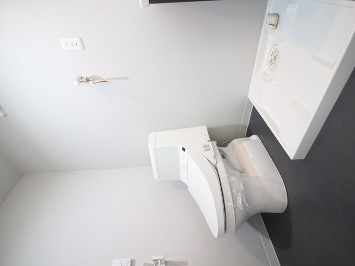 物件内観写真12　(洗濯機置場)