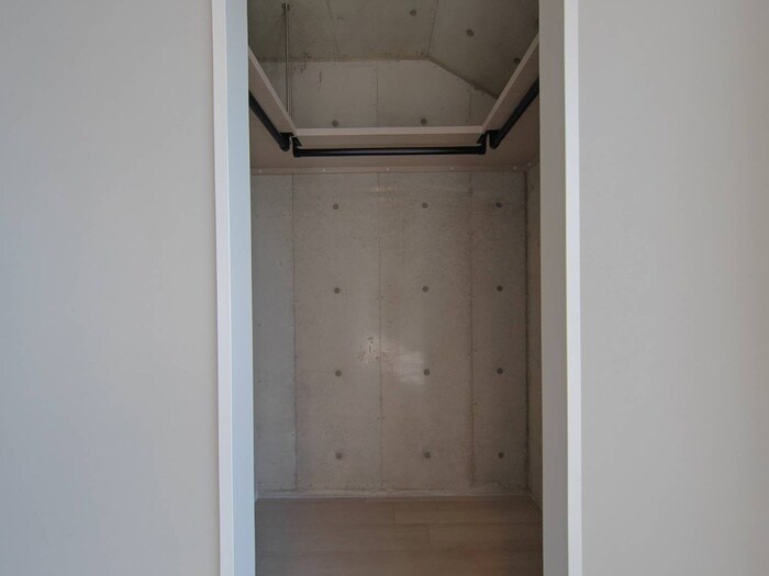 物件内観写真10　(収納)