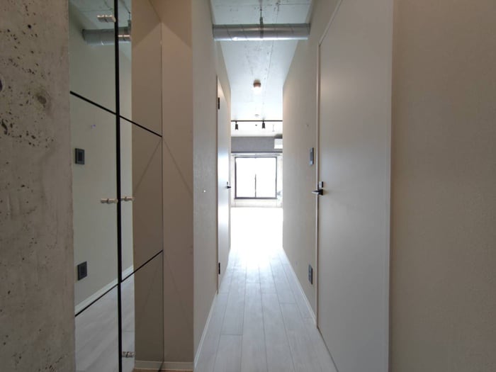 物件内観写真18　(廊下)