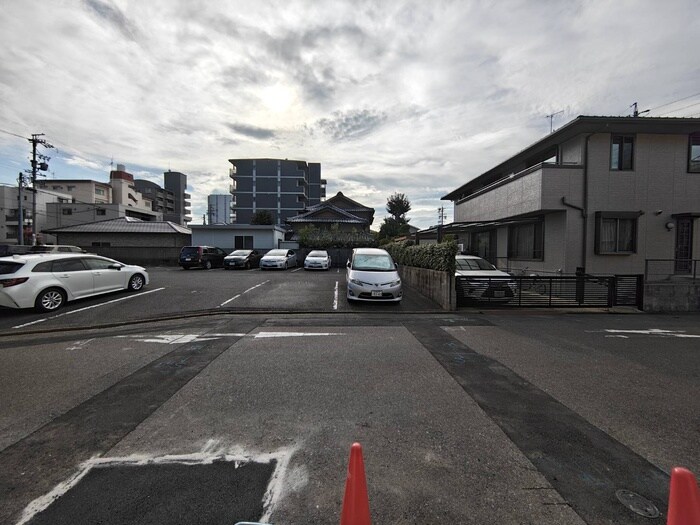 物件内観写真22　(室内からの展望)