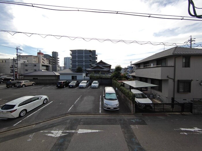 物件内観写真22　(室内からの展望)